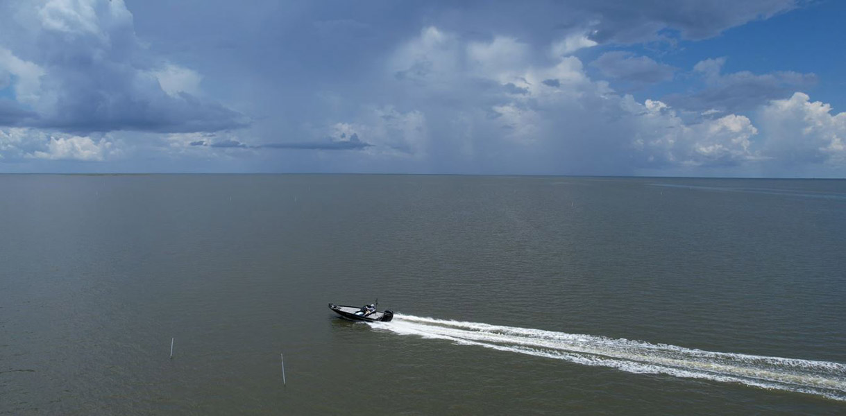 move with a purpose tracker bass boat running move with a purpose tracker bass boat running